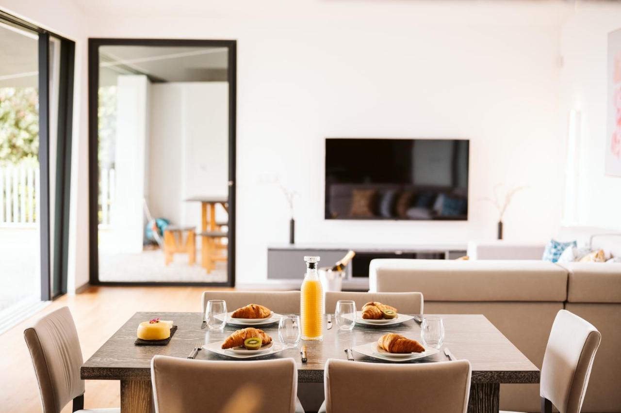Aguarelas With Pool By Madeira Island Villa Arco da Calheta (Madeira)